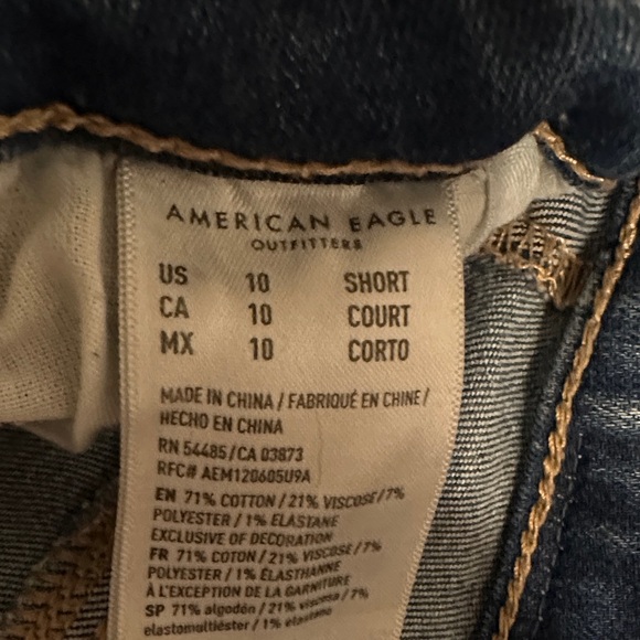 American Eagle Outfitters Women's Distressed Denim Jeans - Picture 2 of 6